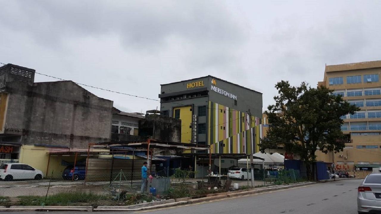 Meriton Inn Kuantan Extérieur photo