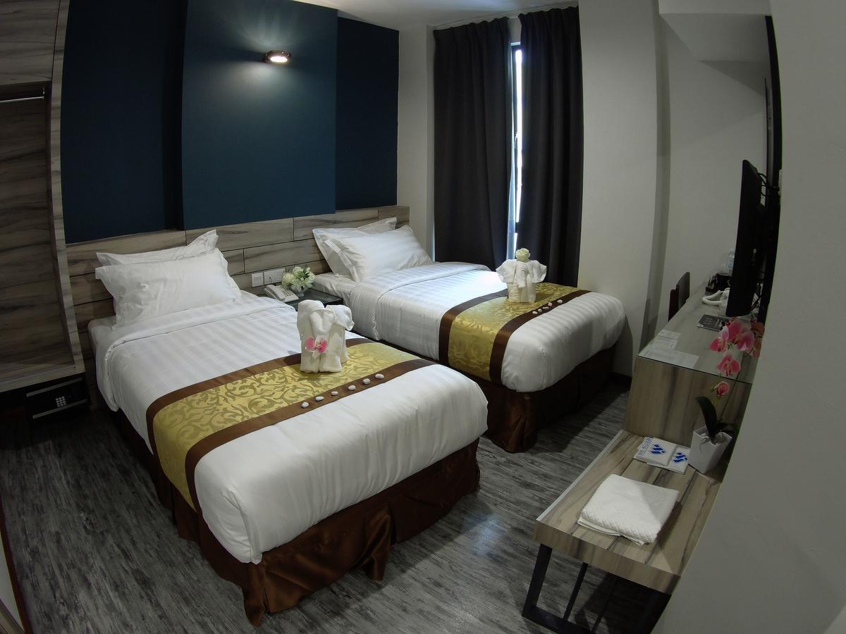 Meriton Inn Kuantan Extérieur photo