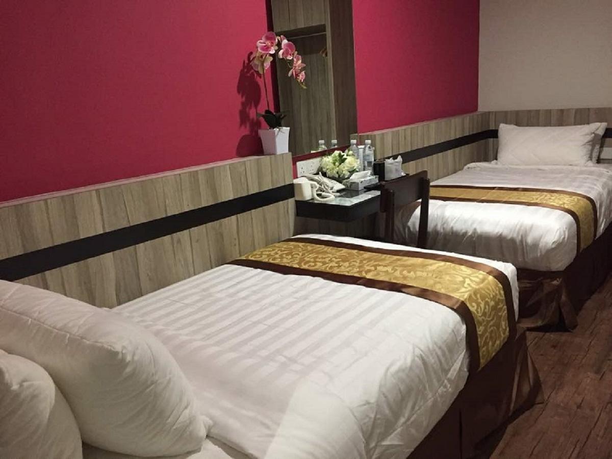 Meriton Inn Kuantan Extérieur photo