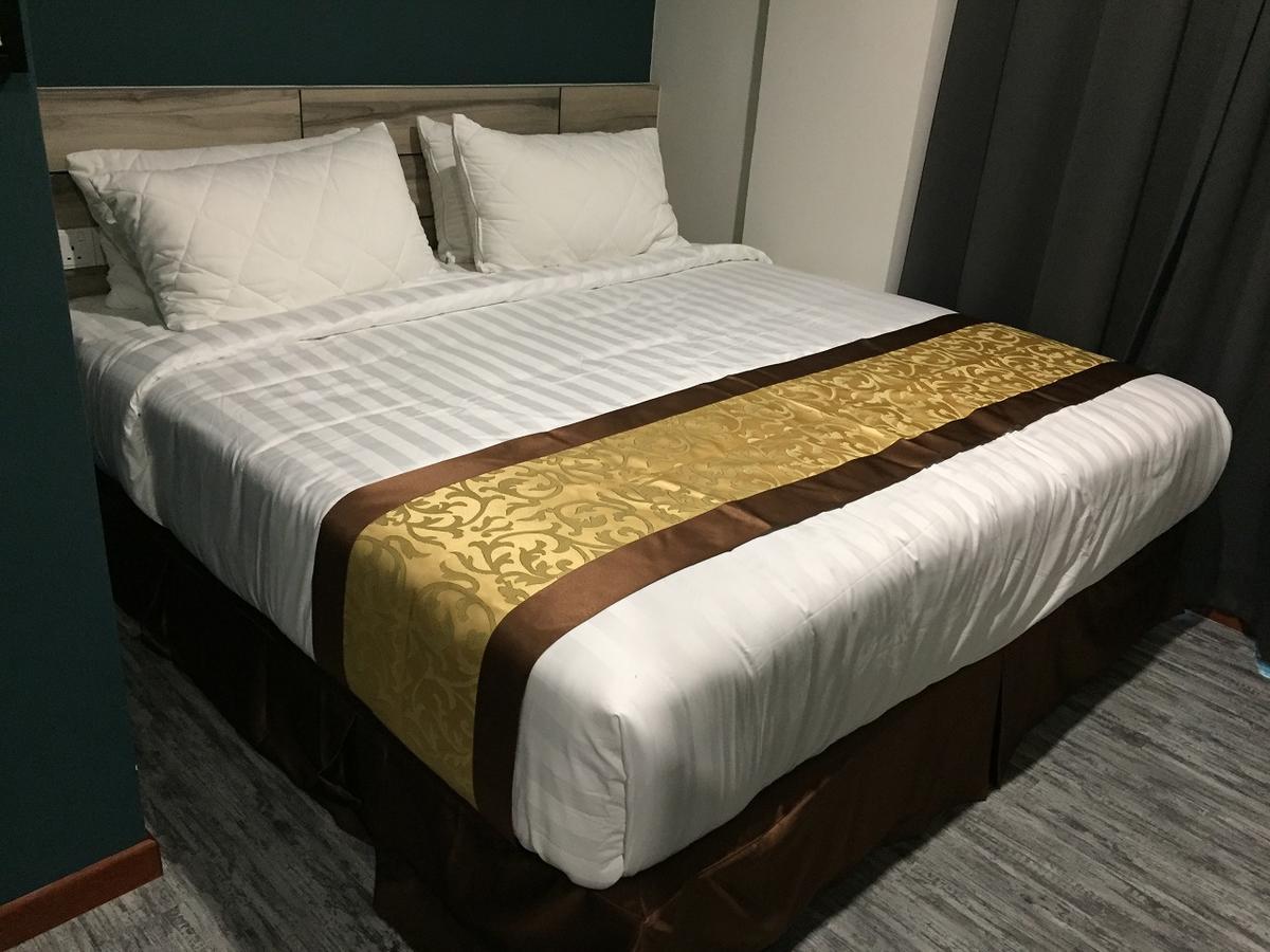 Meriton Inn Kuantan Extérieur photo
