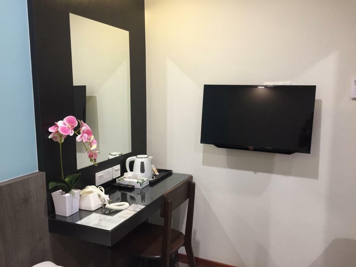 Meriton Inn Kuantan Extérieur photo